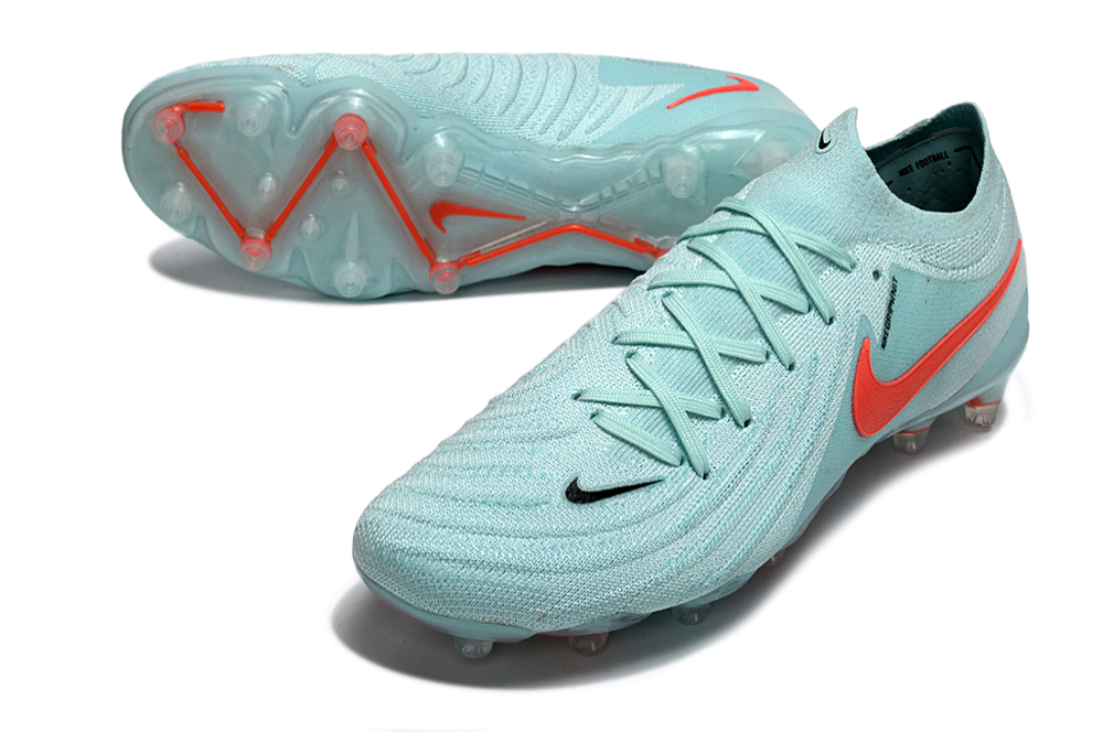 Nike Phantom